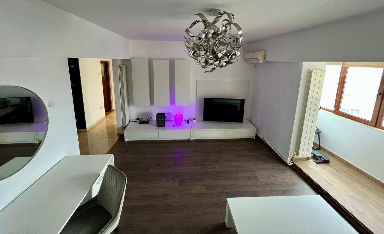 Mnm Lapusneanu Appartamento Iasi Esterno foto